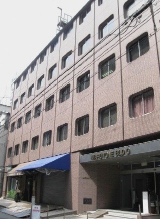 大阪市中央区博労町の貸事務所